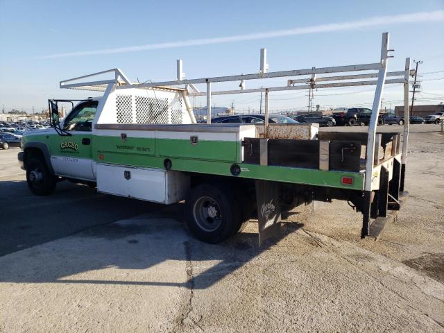 1GBJC34153E241273 - 2003 CHEVROLET SILVERADO C3500 WHITE photo 2