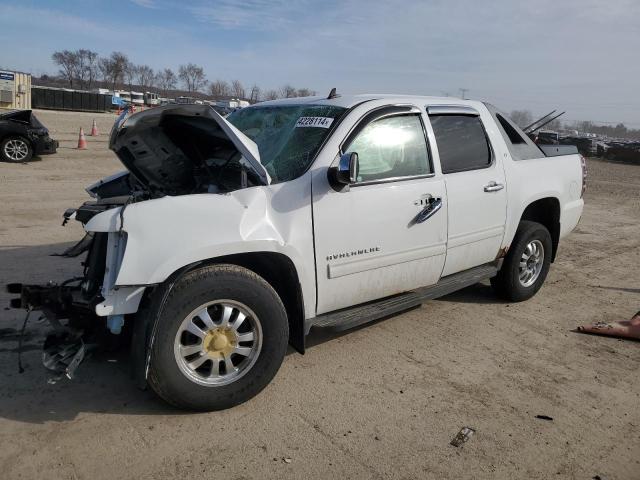 3GNVKFE06AG209923 - 2010 CHEVROLET AVALANCHE LT WHITE photo 1