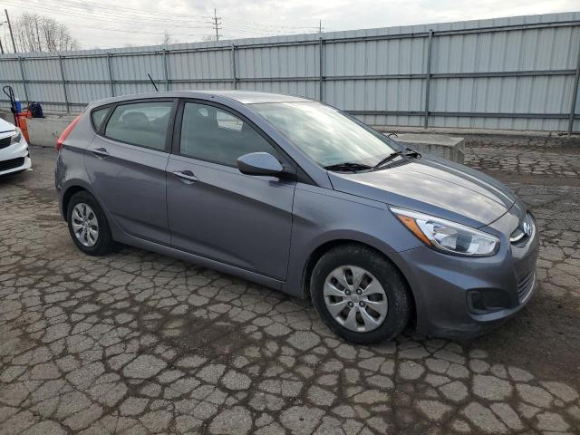 KMHCT5AE5HU326775 - 2017 HYUNDAI ACCENT SE GRAY photo 4