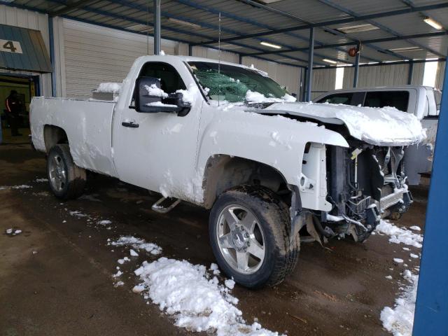 1GC3KZCG7DF189379 - 2013 CHEVROLET SILVERADO K3500 WHITE photo 4