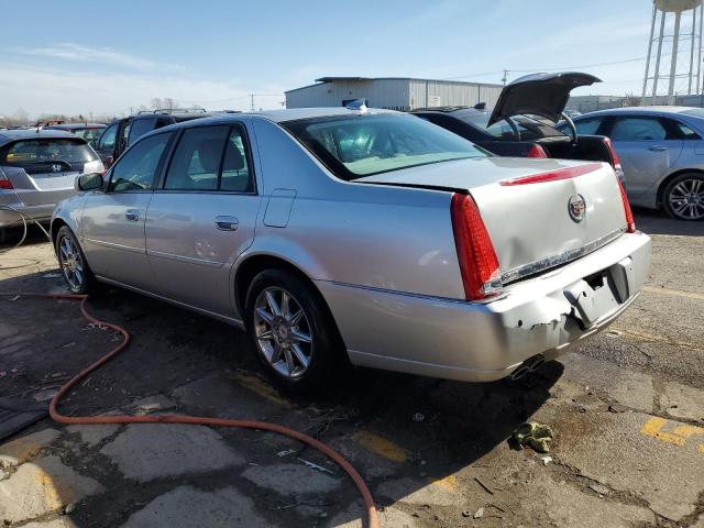 1G6KD5EY8AU104760 - 2010 CADILLAC DTS LUXURY COLLECTION SILVER photo 2
