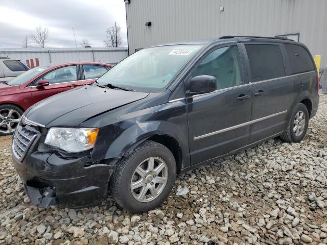 2010 CHRYSLER TOWN & COU TOURING, 