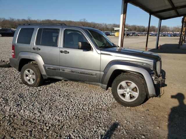 1C4PJLAKXCW117714 - 2012 JEEP LIBERTY SPORT SILVER photo 4