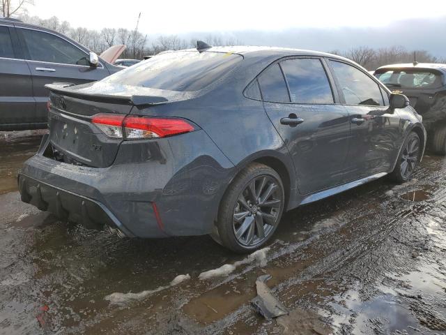 5YFP4MCE1SP218796 - 2025 TOYOTA COROLLA SE 灰色 照片 3