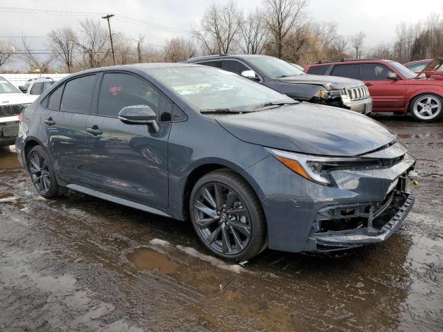 5YFP4MCE1SP218796 - 2025 TOYOTA COROLLA SE 灰色 照片 4