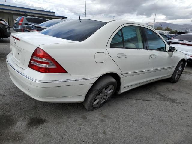 WDBRF54H97F881323 - 2007 MERCEDES-BENZ C 280 WHITE photo 3