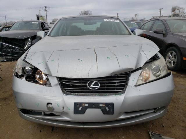 JTHBJ46G582155580 - 2008 LEXUS ES 350 SILVER photo 5