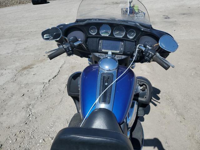 1HD1MAD13HB853993 - 2017 HARLEY-DAVIDSON FLHTCUTG TRI GLIDE ULTRA BLUE photo 5