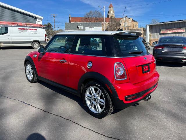 WMWSV3C55CTY16513 - 2012 MINI COOPER S RED photo 3