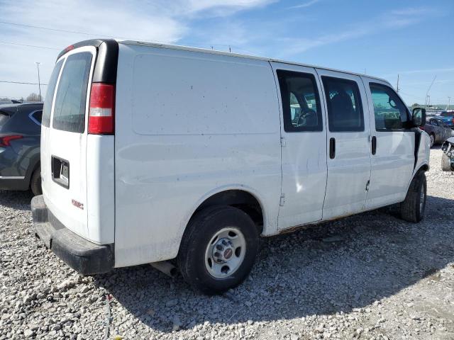 1GTGG25VX71116904 - 2007 GMC SAVANA G2500 WHITE photo 3