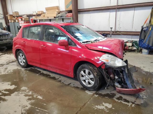 3N1BC13E37L440940 - 2007 NISSAN VERSA S RED photo 4