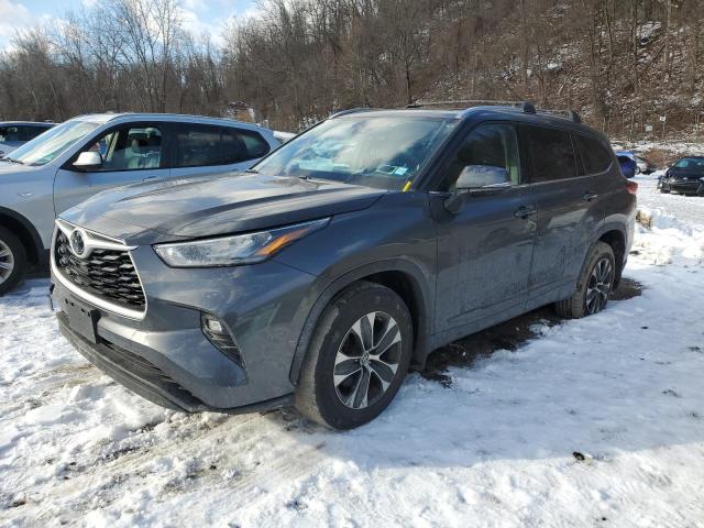 5TDGZRBH4LS004551 - 2020 TOYOTA HIGHLANDER XLE GRAY photo 1