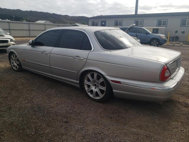 SAJWA71C04SG28969 - 2004 JAGUAR XJ8 GRAY photo 2