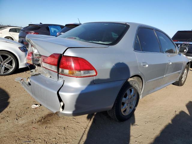 1HGCG56612A159903 - 2002 HONDA ACCORD EX SILVER photo 3