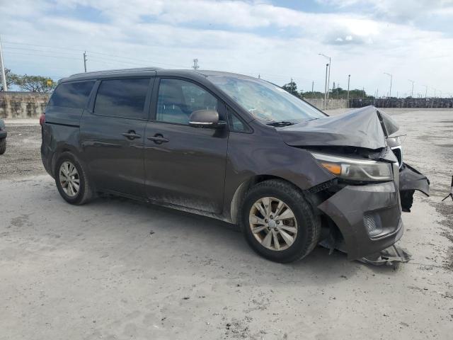 KNDMB5C11G6089792 - 2016 KIA SEDONA LX BROWN photo 4