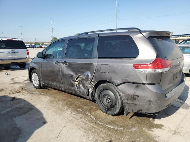 5TDYK3DC6ES424032 - 2014 TOYOTA SIENNA XLE GRAY photo 2