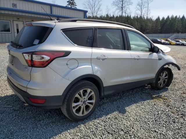 1FMCU0GD4HUB35606 - 2017 FORD ESCAPE SE SILVER photo 3