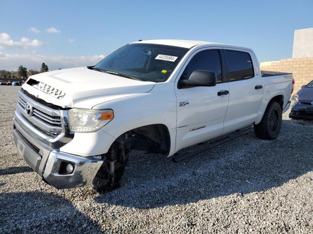 2017 TOYOTA TUNDRA CREWMAX SR5, 