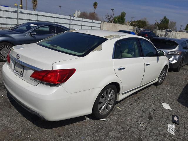 4T1BK3DB4BU418908 - 2011 TOYOTA AVALON BASE WHITE photo 3