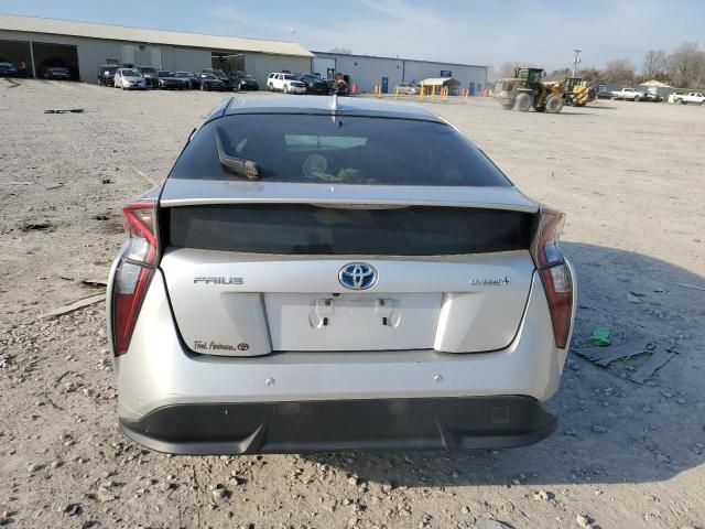 JTDKARFU9H3543801 - 2017 TOYOTA PRIUS SILVER photo 6