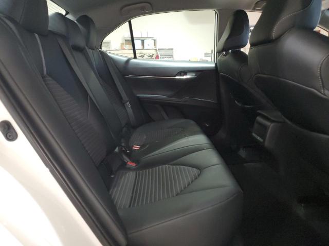 4T1T11BK4PU106156 - 2023 TOYOTA CAMRY SE NIGHT SHADE WHITE photo 10