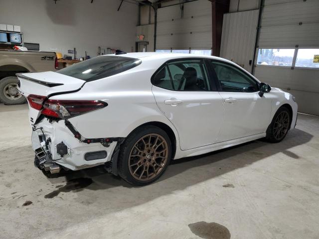 4T1T11BK4PU106156 - 2023 TOYOTA CAMRY SE NIGHT SHADE WHITE photo 3