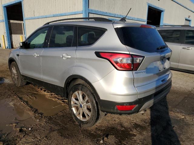 1FMCU0HD7JUC88646 - 2018 FORD ESCAPE SEL SILVER photo 2