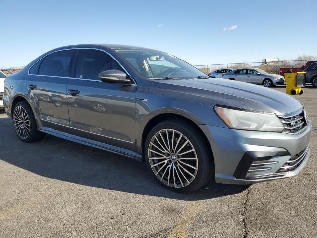 1VWDT7A38HC050629 - 2017 VOLKSWAGEN PASSAT R-LINE Արծաթագույն լուսանկար 4