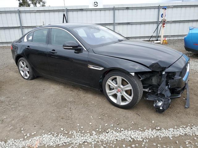 SAJAD4BG4HA978860 - 2017 JAGUAR XE PREMIUM BLACK photo 4