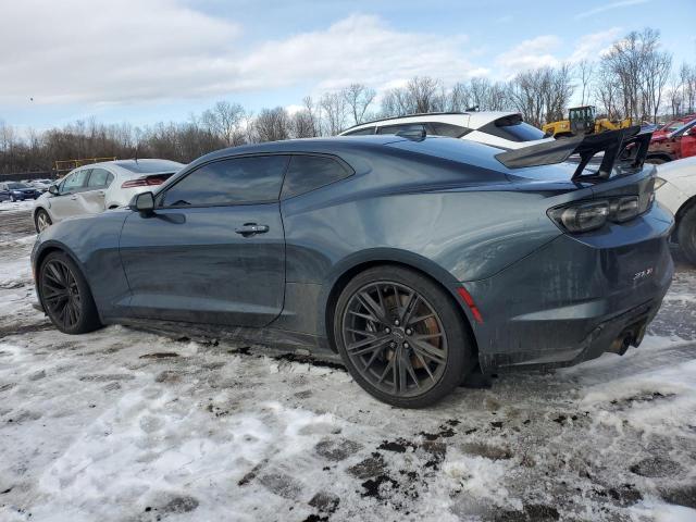 1G1FJ1R60M0105348 - 2021 CHEVROLET CAMARO ZL1 GRAY photo 2