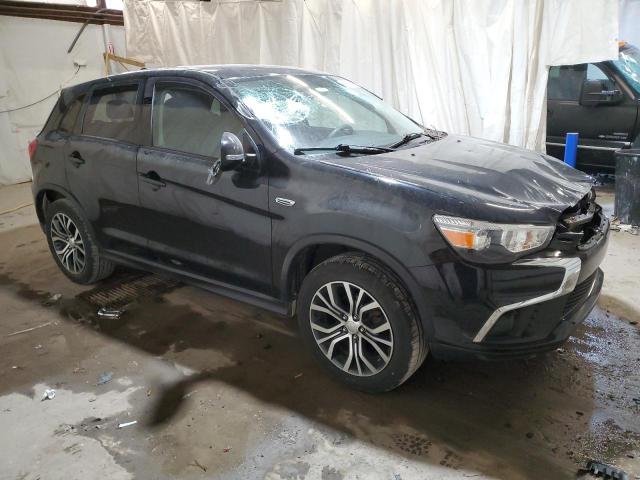 JA4AP3AU4JU003751 - 2018 MITSUBISHI OUTLANDER ES BLACK photo 4