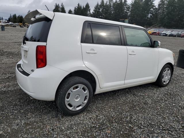 JTLKE50E091078373 - 2009 TOYOTA SCION XB WHITE photo 3