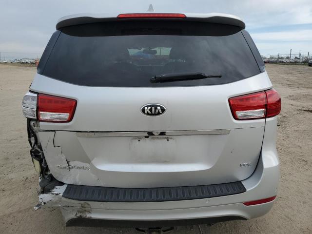 KNDMC5C17F6081403 - 2015 KIA SEDONA EX SILVER photo 6