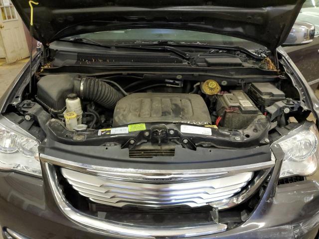 2C4RC1CG7GR304469 - 2016 CHRYSLER TOWN & COU TOURING L GRAY photo 12