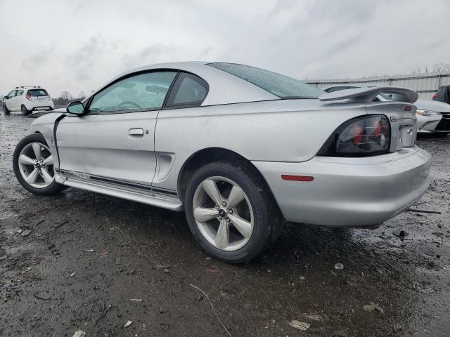 1FAFP4046WF147287 - 1998 FORD MUSTANG SILVER photo 2