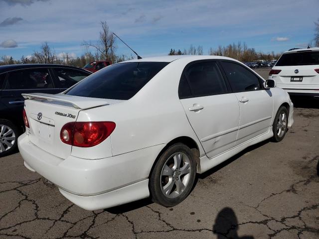 2T1BY30EX5C323578 - 2005 TOYOTA COROLLA XRS WHITE photo 3