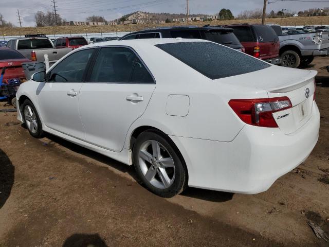 4T1BF1FK6CU537809 - 2012 TOYOTA CAMRY BASE WHITE photo 2