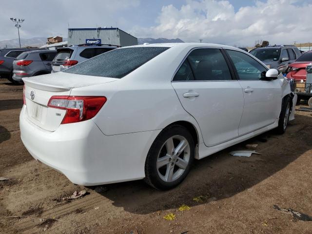 4T1BF1FK6CU537809 - 2012 TOYOTA CAMRY BASE WHITE photo 3