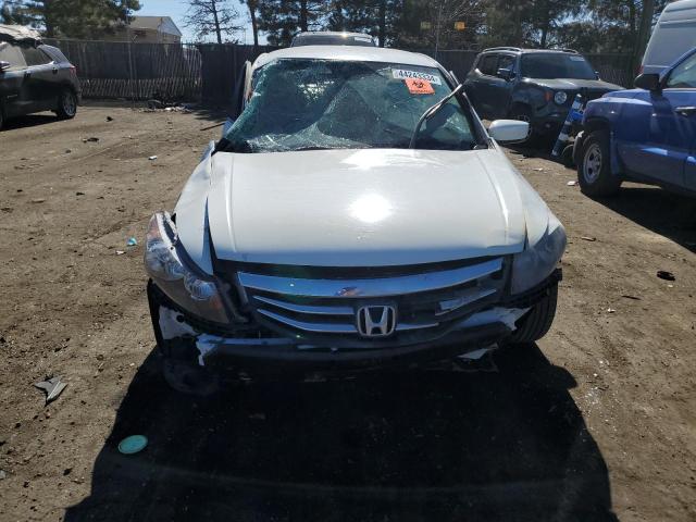 1HGCP2F65CA175201 - 2012 HONDA ACCORD SE WHITE photo 5