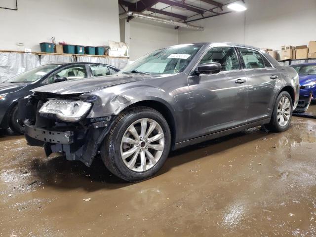 2C3CCARG3HH521929 - 2017 CHRYSLER 300 LIMITED GRAY photo 1