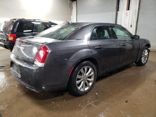 2C3CCARG3HH521929 - 2017 CHRYSLER 300 LIMITED GRAY photo 3