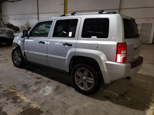 1J8FF48W77D351864 - 2007 JEEP PATRIOT LIMITED SILVER photo 2