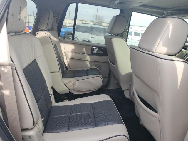 5LMFU27518LJ16645 - 2008 LINCOLN NAVIGATOR ვერცხლისფერი ფოტო 10