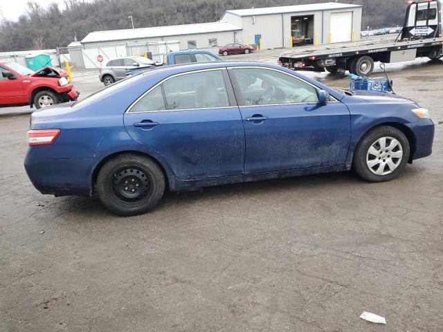 4T1BF3EK3BU684813 - 2011 TOYOTA CAMRY BASE BLUE photo 3