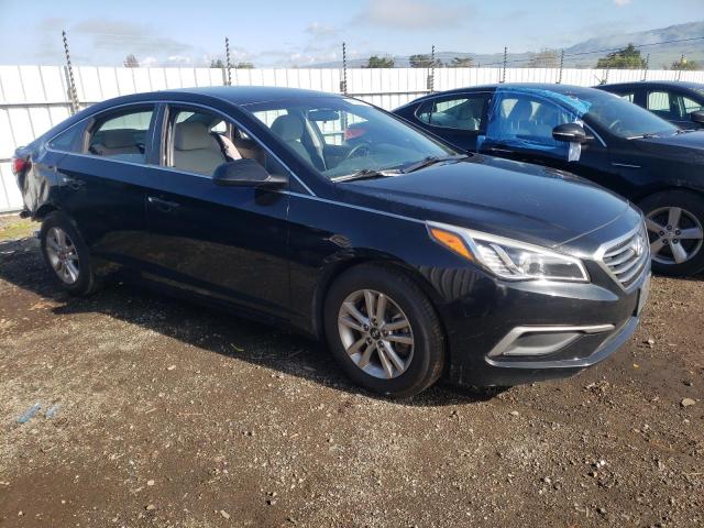 5NPE24AF0HH542773 - 2017 HYUNDAI SONATA SE BLACK photo 4