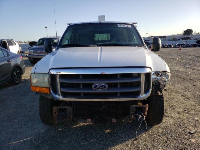 1FDNF20S2XEB11451 - 1999 FORD F250 SUPER DUTY WHITE photo 5