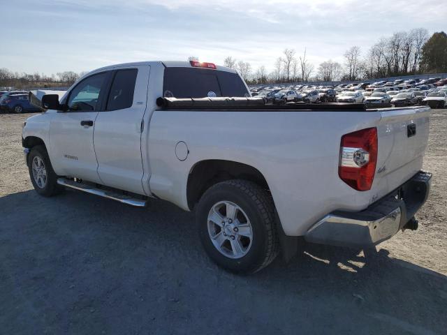 5TFUM5F12EX050447 - 2014 TOYOTA TUNDRA DOUBLE CAB SR/SR5 WHITE photo 2