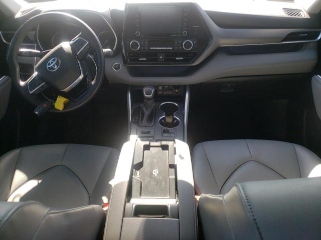 5TDHZRBH0MS546414 - 2021 TOYOTA HIGHLANDER XLE WHITE photo 8