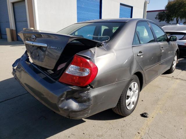 4T1BE32K63U688797 - 2003 TOYOTA CAMRY LE GRAY photo 3