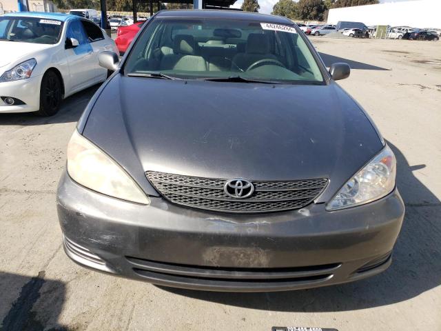 4T1BE32K63U688797 - 2003 TOYOTA CAMRY LE GRAY photo 5